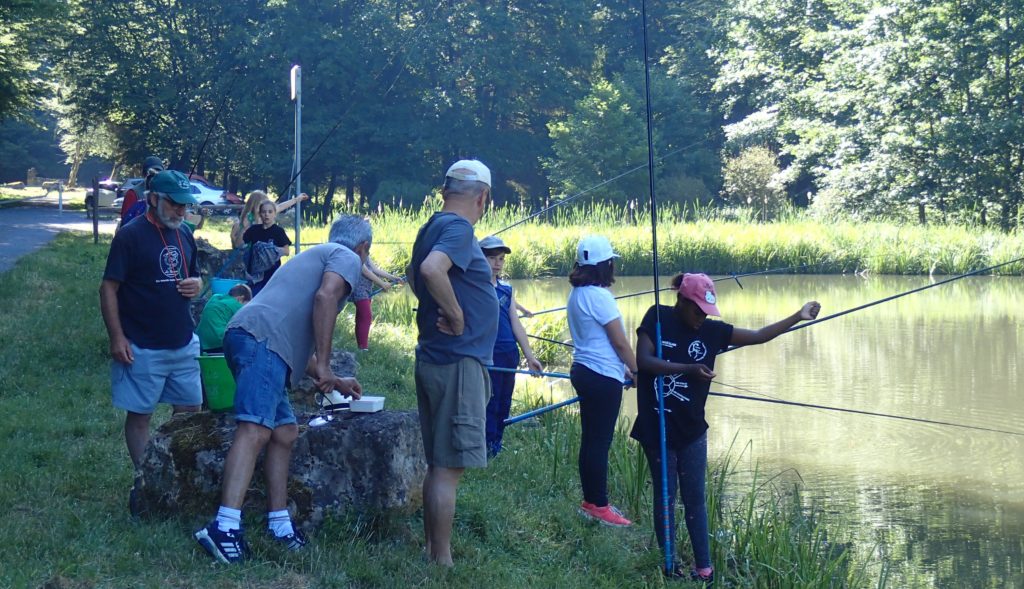 Initiation à la pêche pour les enfants 